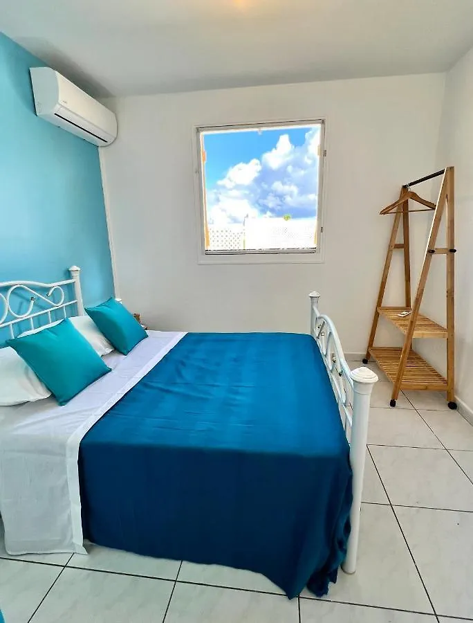 Hébergement de vacances Villa Kaz A Zot Port-Louis Guadeloupe