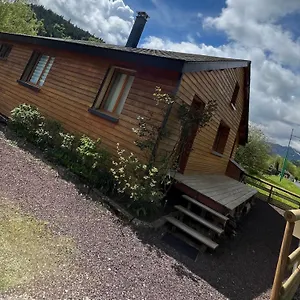 https://chambon-sur-lac-chambon-sur-lac.hotels-rhonealpes.com